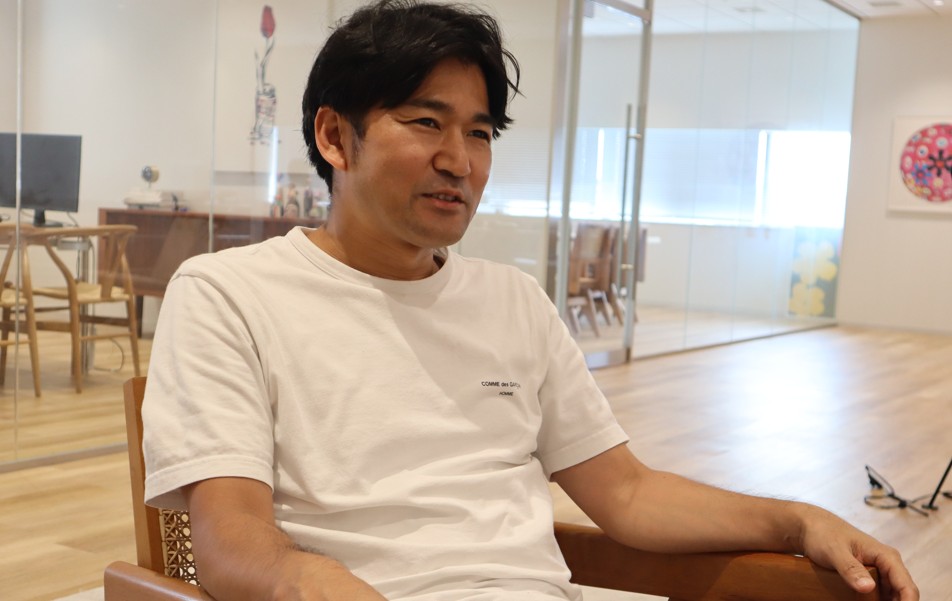 【インタビュー】「KATIX」へ社名変更　　新たなステージへ　　嘉数・社長「売ってよかった」スムーズ体験目指す　　  物流の課題も